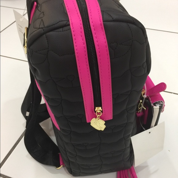 Betsy Johnson 2 In 1 Backpack Set - Picture 4 of 8